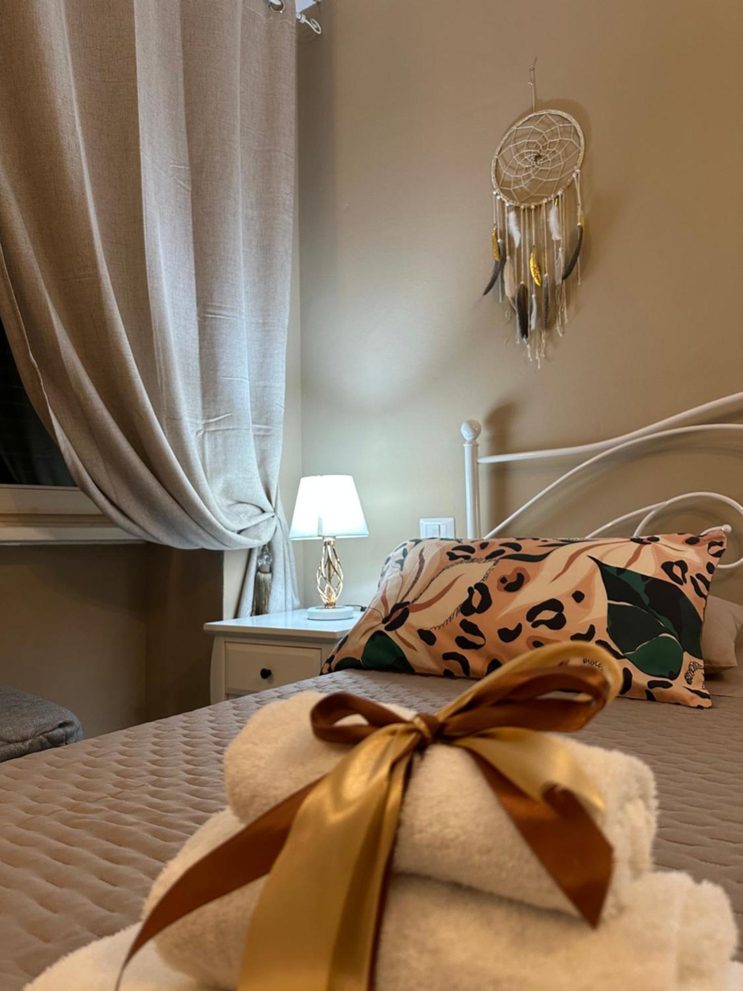 Appartement Lo Scrigno Dei Sogni à San Gimignano Extérieur photo