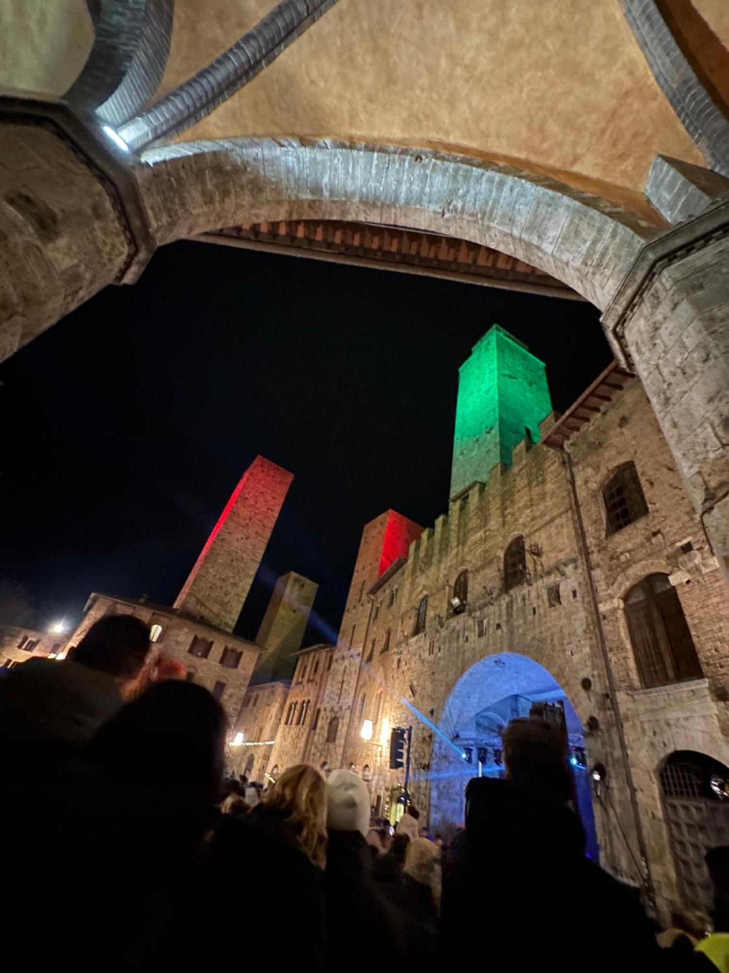Appartement Lo Scrigno Dei Sogni à San Gimignano Extérieur photo